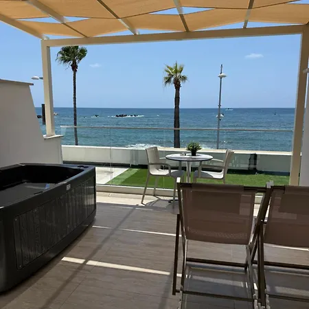 Harbour Lights 公寓 Paphos