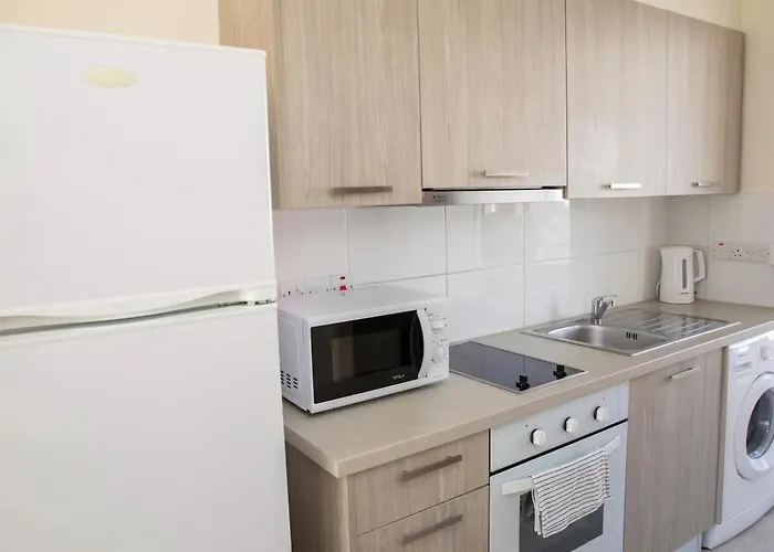 Harbour Lights Апартаменты *